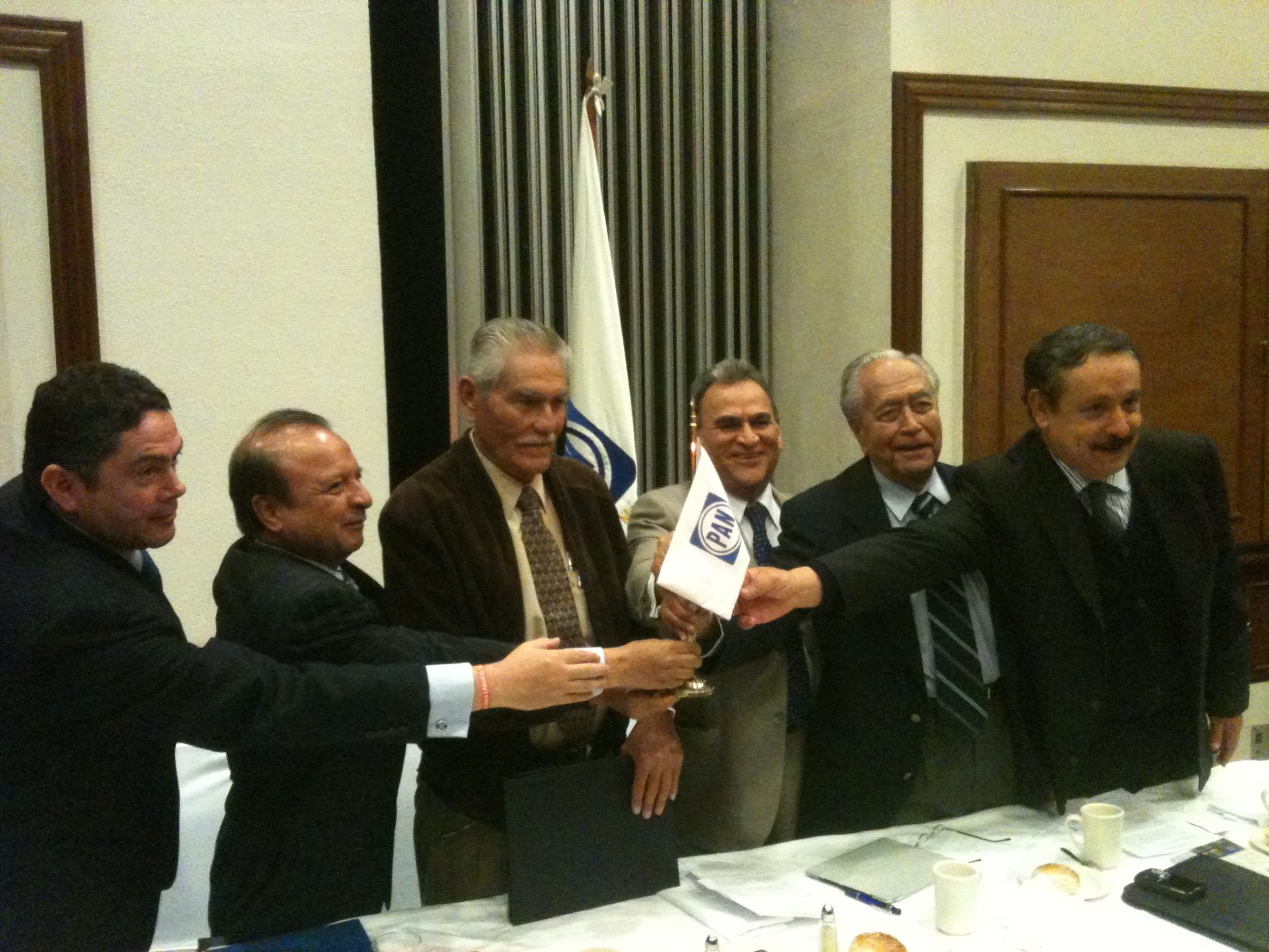 Unidos contra Ulises.