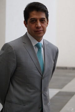Sergio Medina. Asume Poder Judicial.