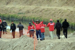 Labores de rescate. Emergencia río Verdiguel.  Foto Agencia MVT.