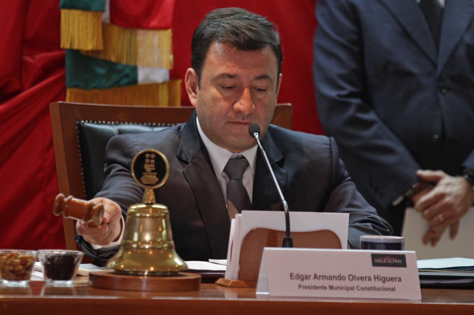 Nombra Edgar Olvera gabinete plural en Naucalpan