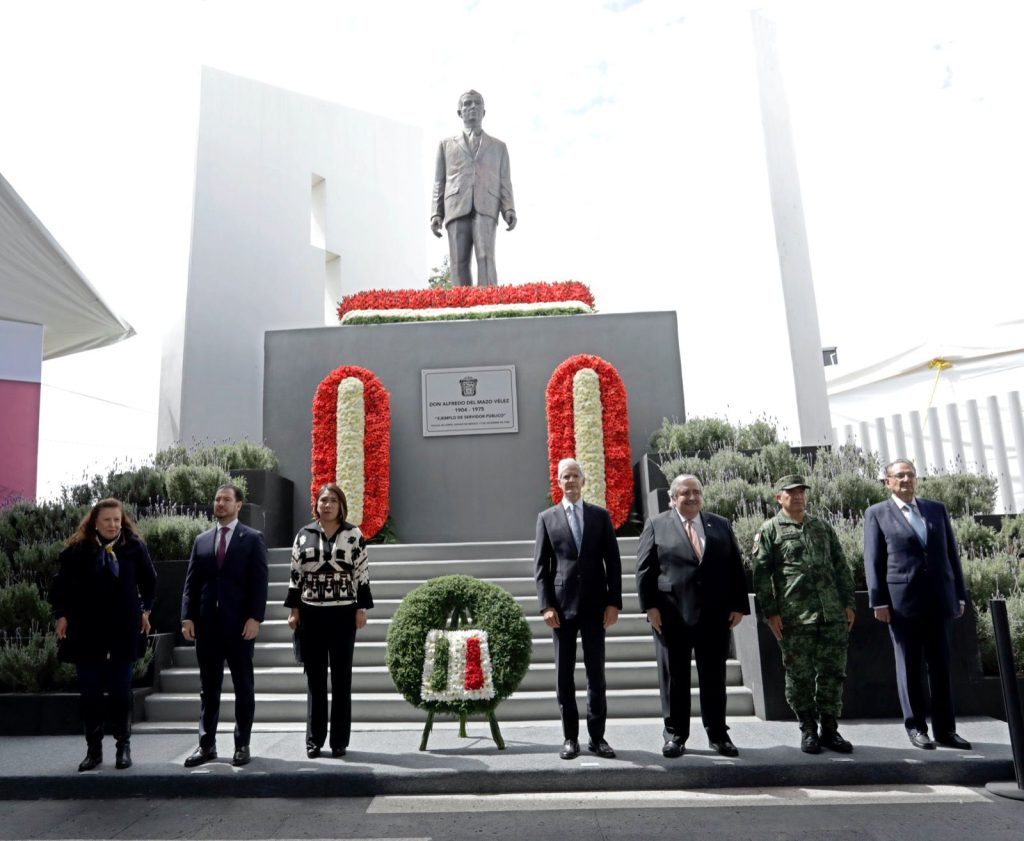 Rememoran legado de Alfredo Del Mazo Vélez, en última ceremonia del