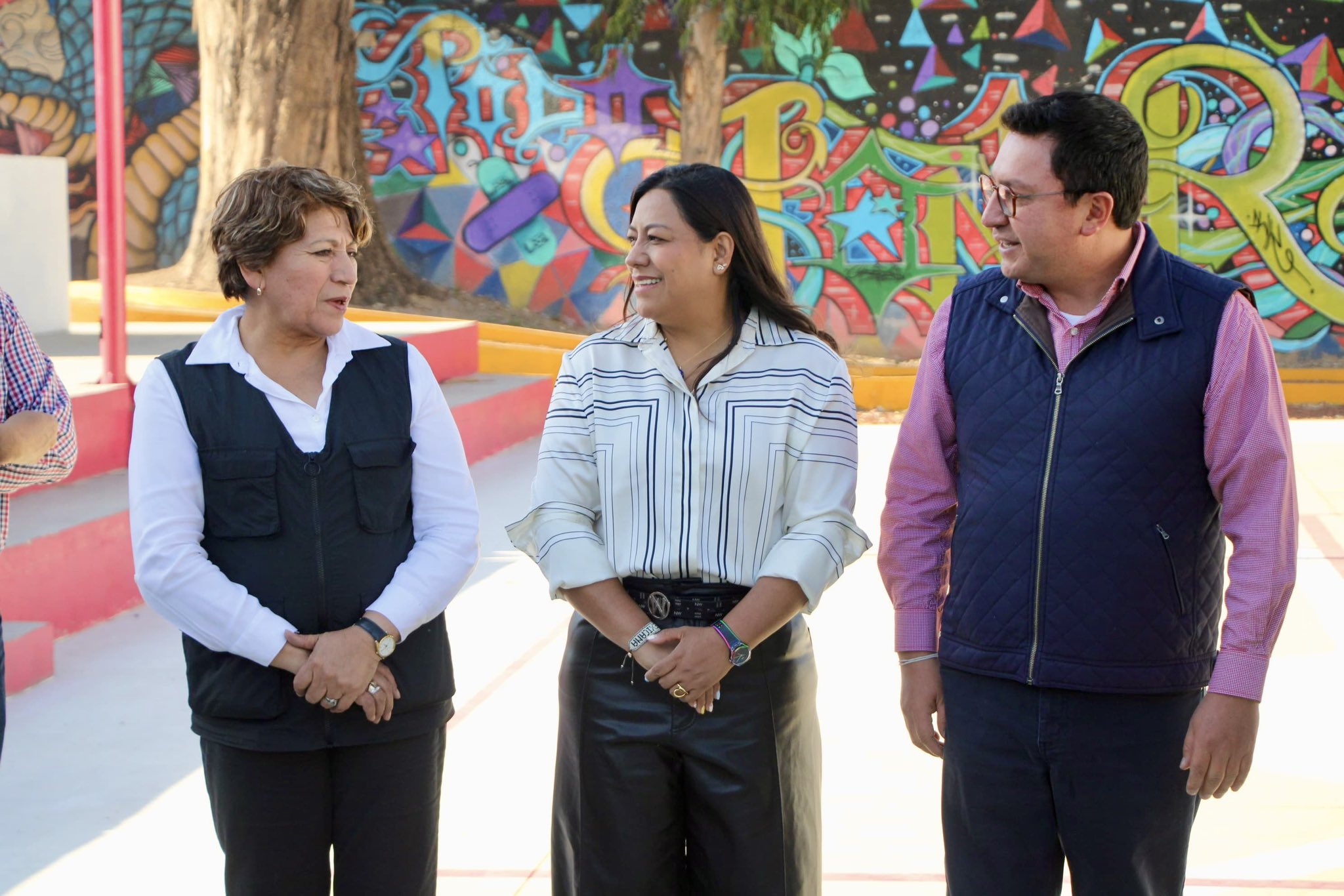 OFF THE RECORD 16-04-2025