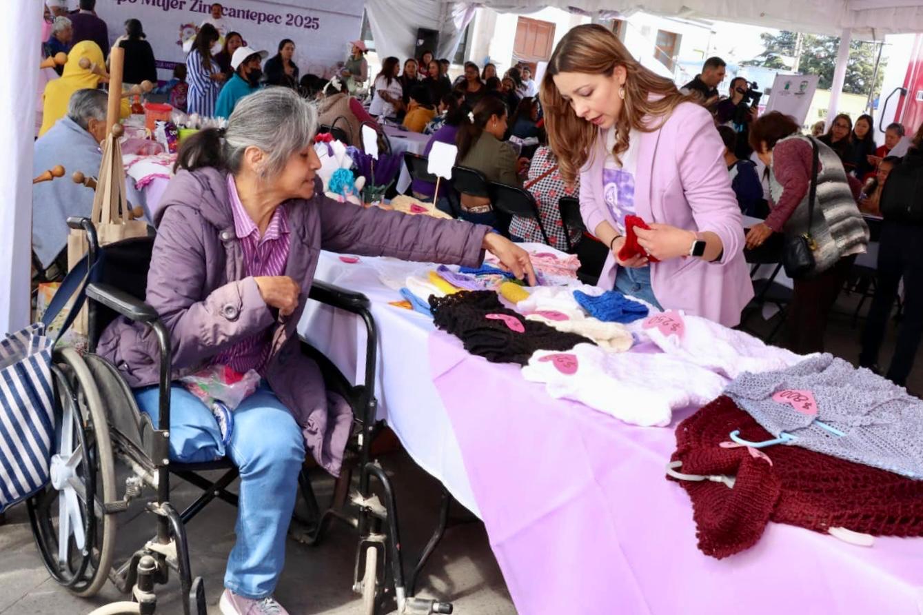 Realizan Expo Mujer 2025 a favor del desarrollo femenino en Zinacantepec