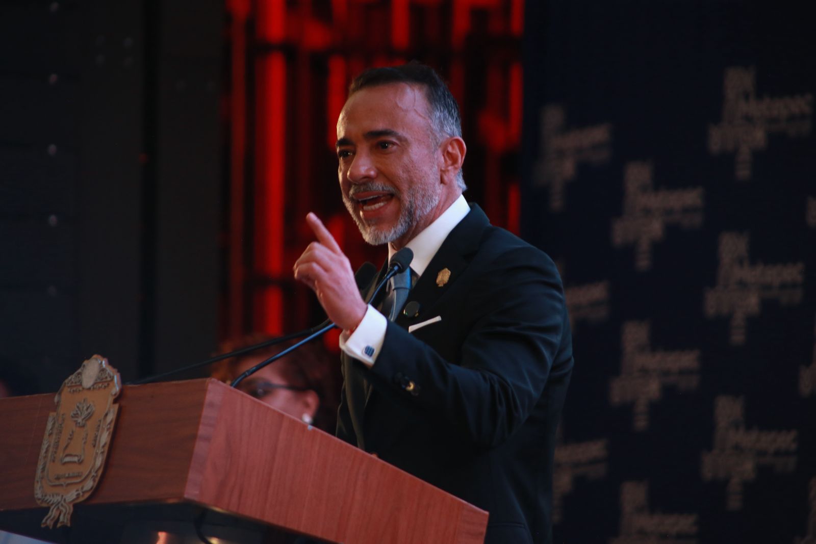 Convoca Fernando Flores a autoridades auxiliares para que Metepec siga en la ruta correcta