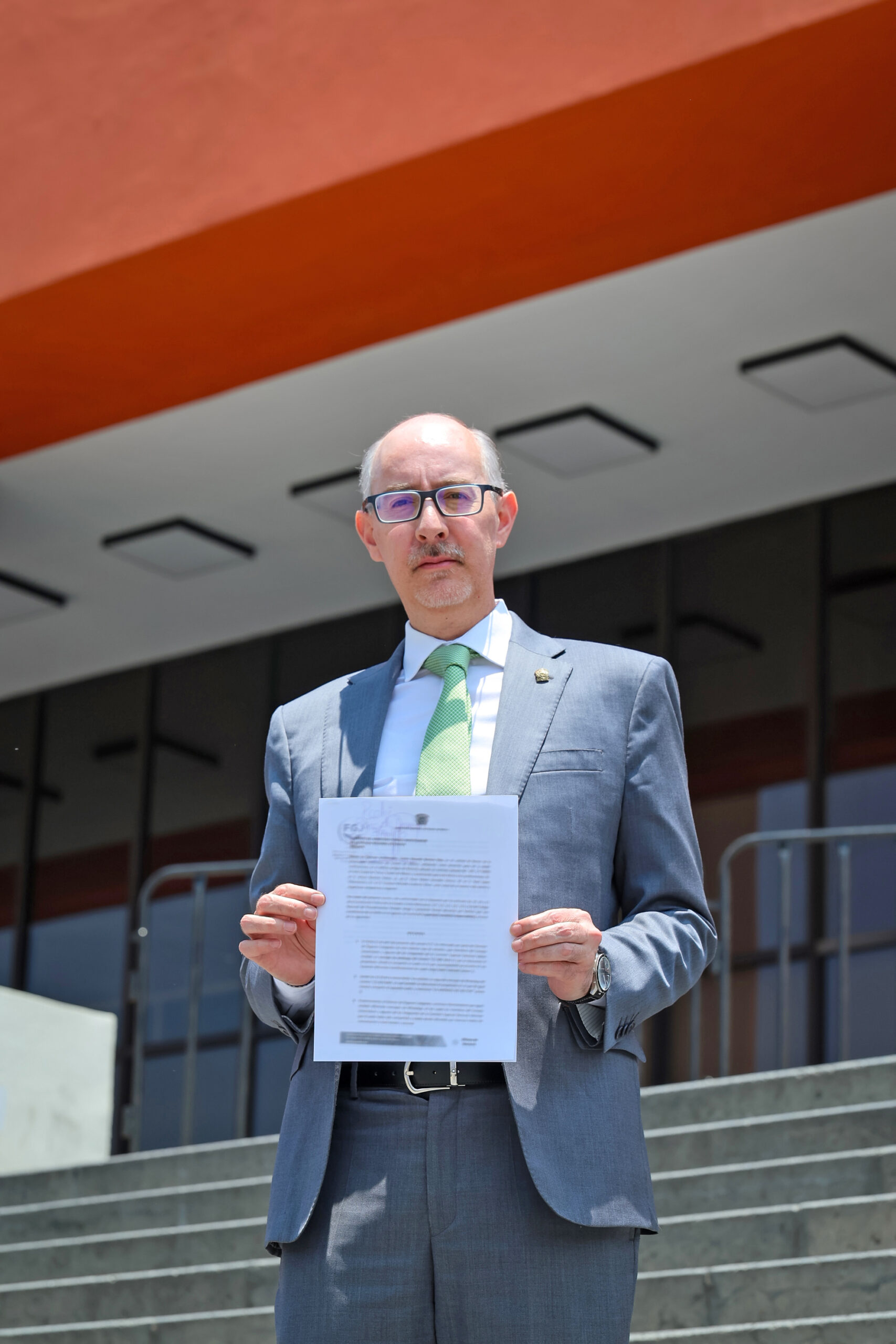 Rector de la UAEMex ratifica denuncia ante FGJEM por audio viral sobre elección de su sucesora