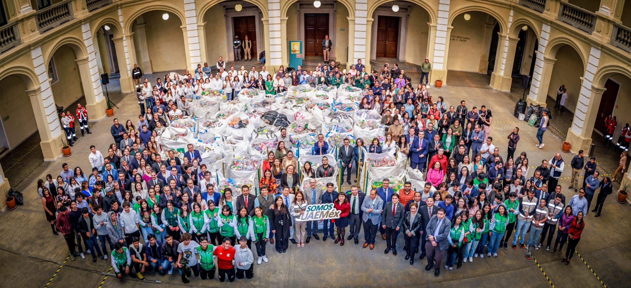 UAEMex arranca la 7° etapa de la Campaña Universitaria de Acopio de Envases PET y Taparroscas de Plástico