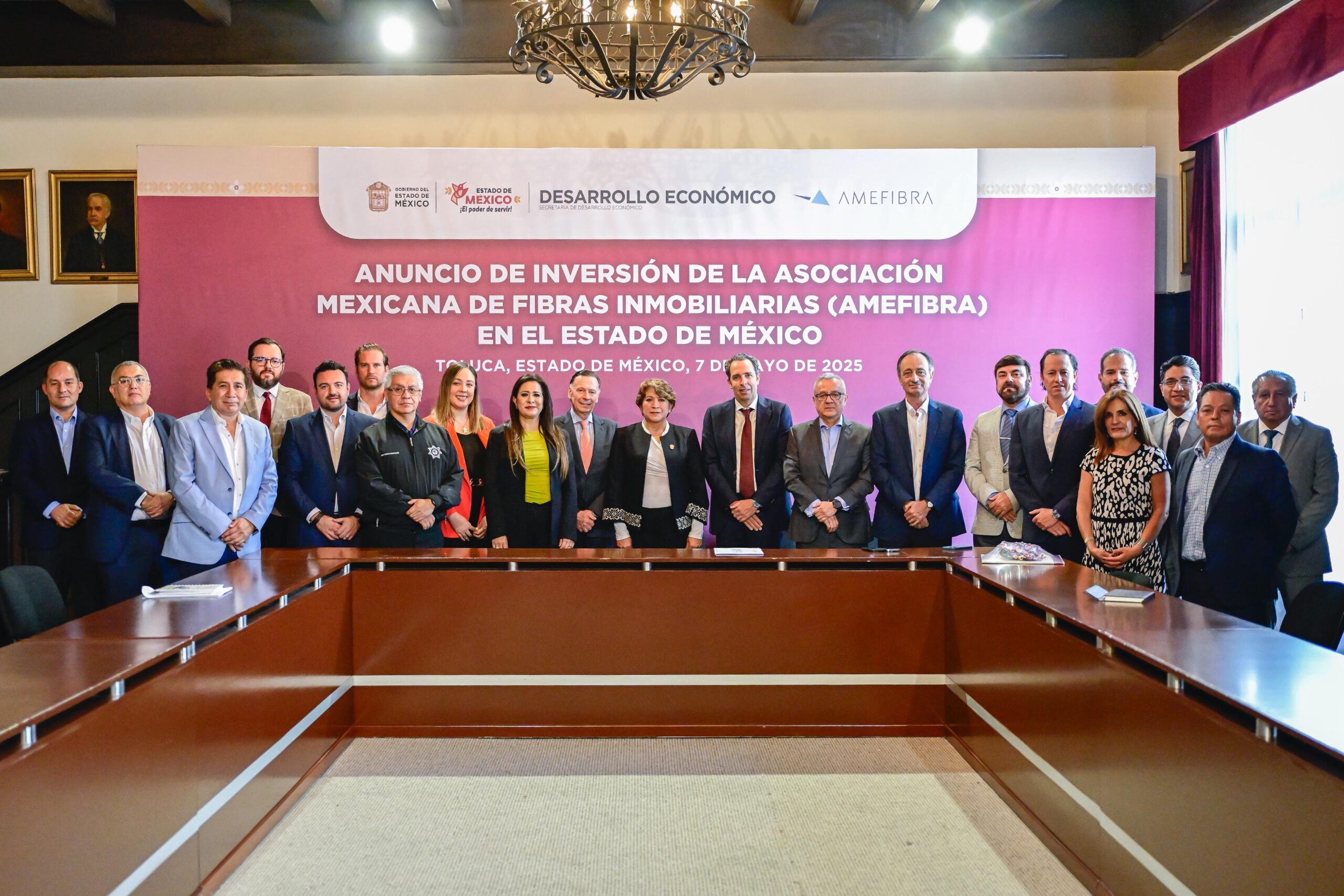 Anuncian inversión de más de 5 mil millones de dólares en Edomex y creación de 45 mil empleos