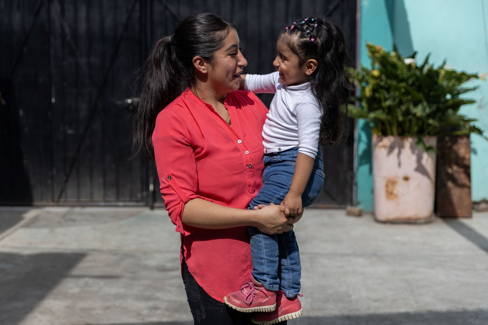 Disminuyen 40 por ciento embarazo adolescente en Edomex, entre 2015 y 2023