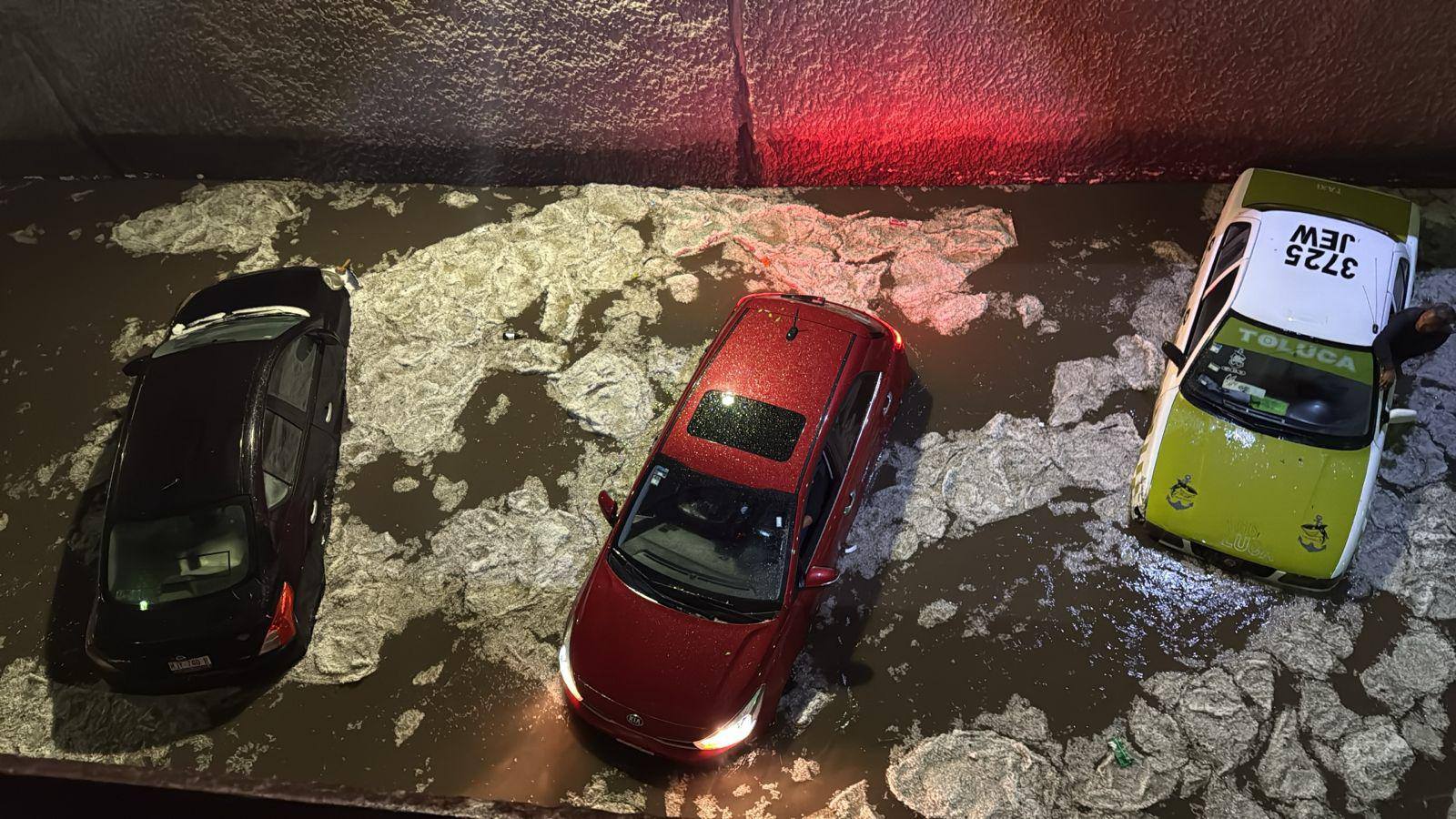 Atiende Protección Civil contingencias en Toluca tras intensas lluvias