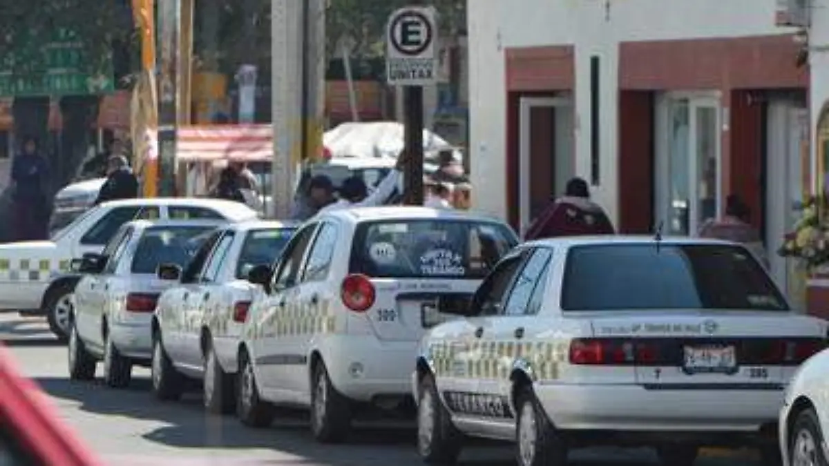 Elabora Edomex censo de bases de taxis para ordenarlas, regularizarlas o retirarlas