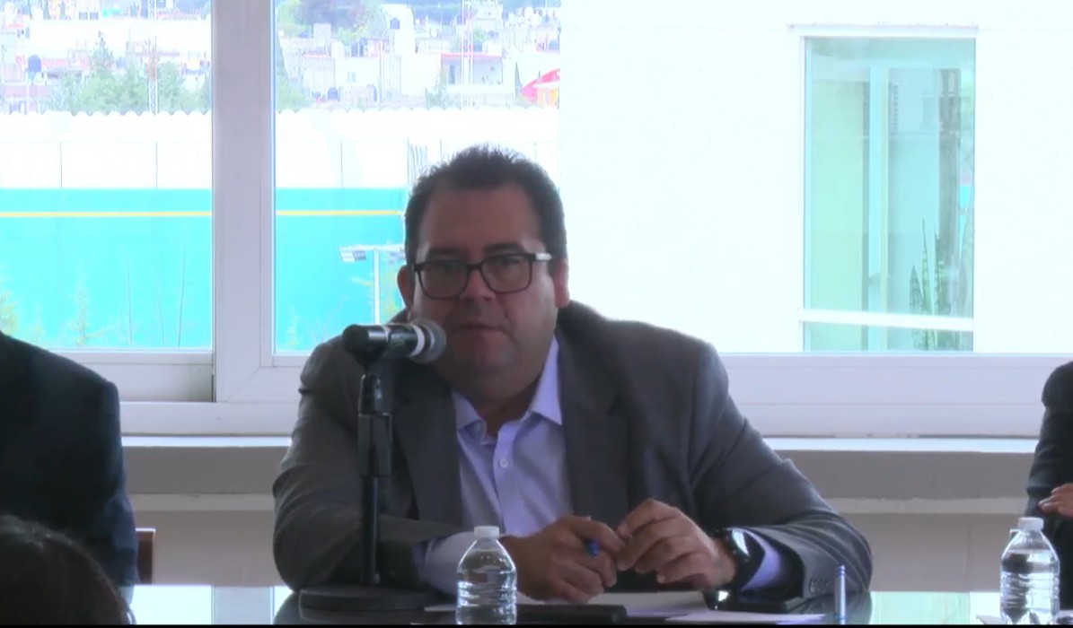 Ningún directivo universitario o líder sindical puede incidir en votación de rectora: Isidro Rogel