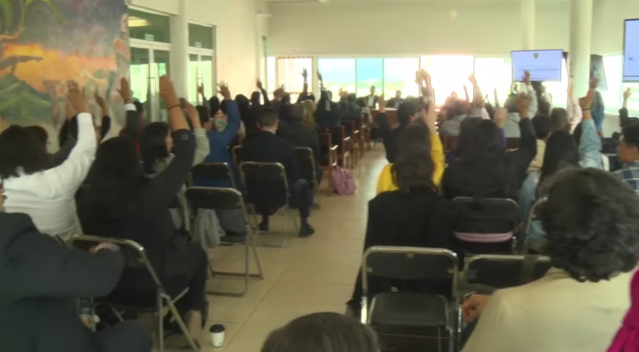 Derogan artículo 43 en UAEMex; los alumnos tendrán 50 por ciento de votación de rectoría