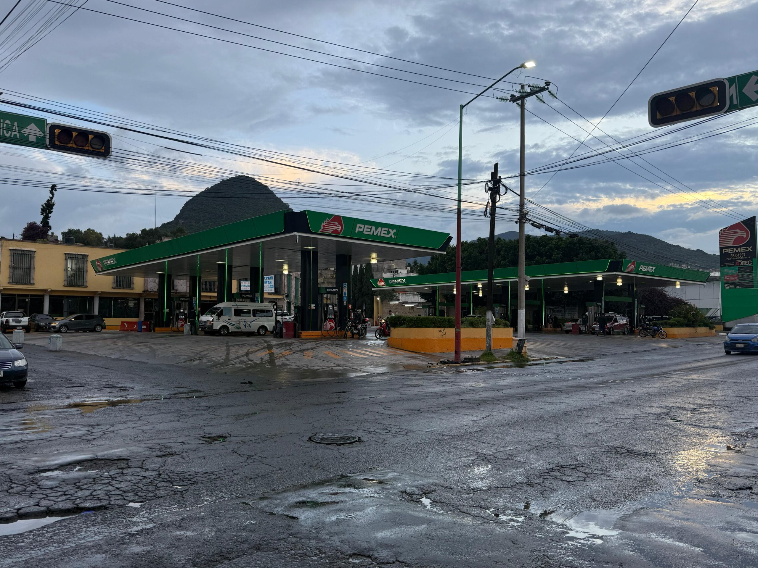 Ecatepec inicia programa para regularizar gasolinerías en el municipio