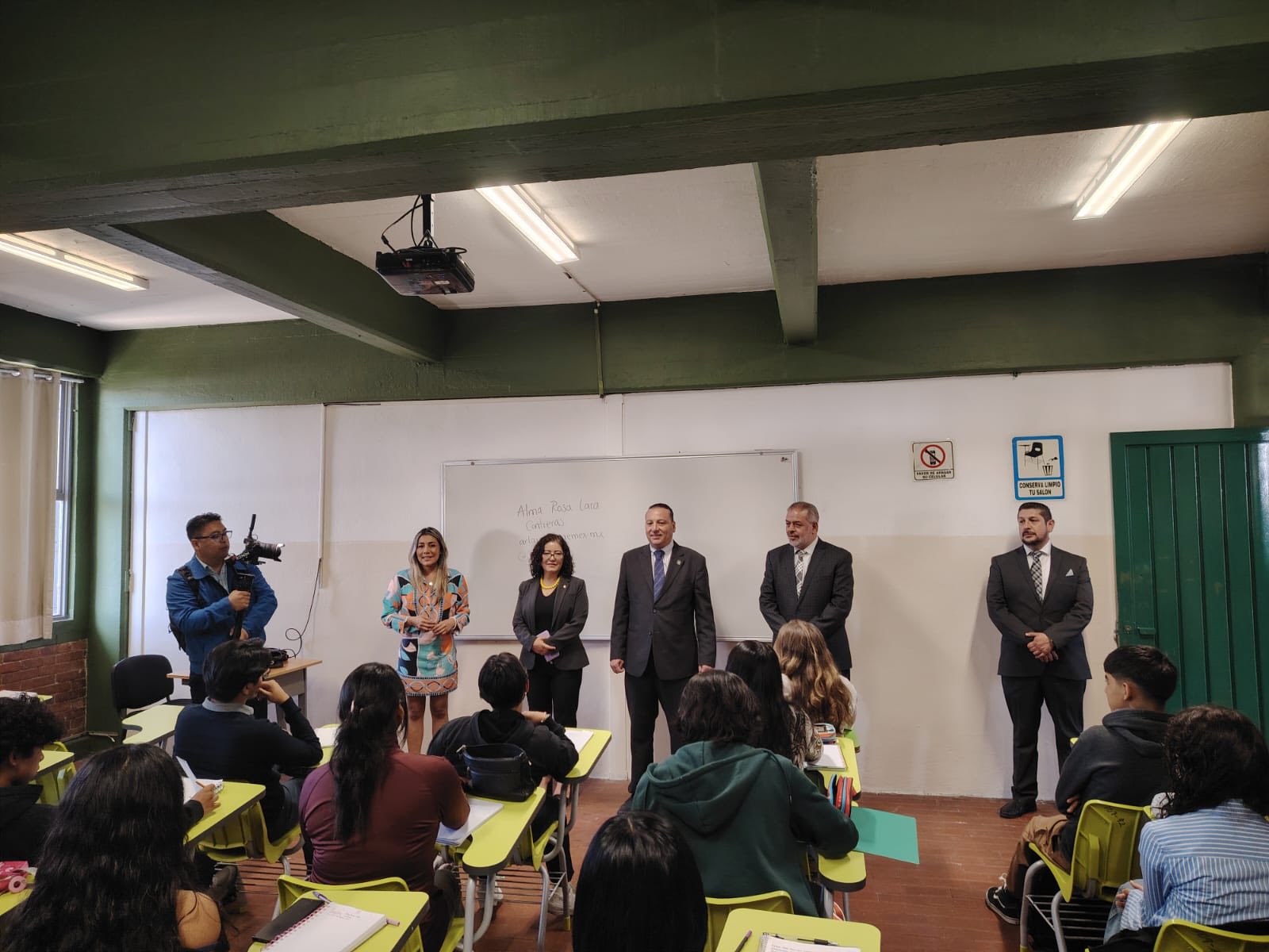 UAEMex inicia clases presenciales en 35 espacios; hay 14 planteles en paro y 3 en espera