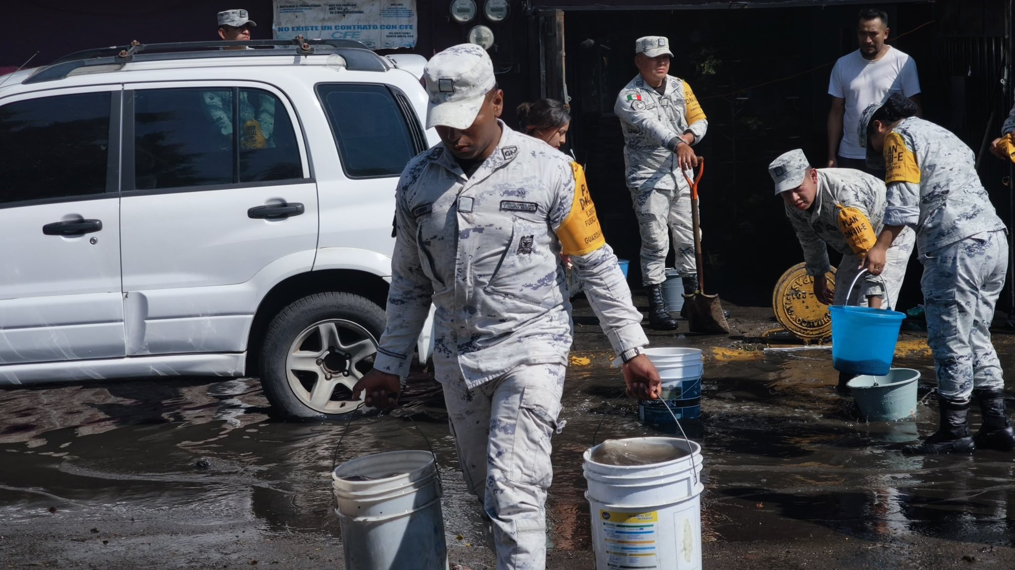 Llegan 450 Servidores de Nación a Neza para levantar censo de damnificados