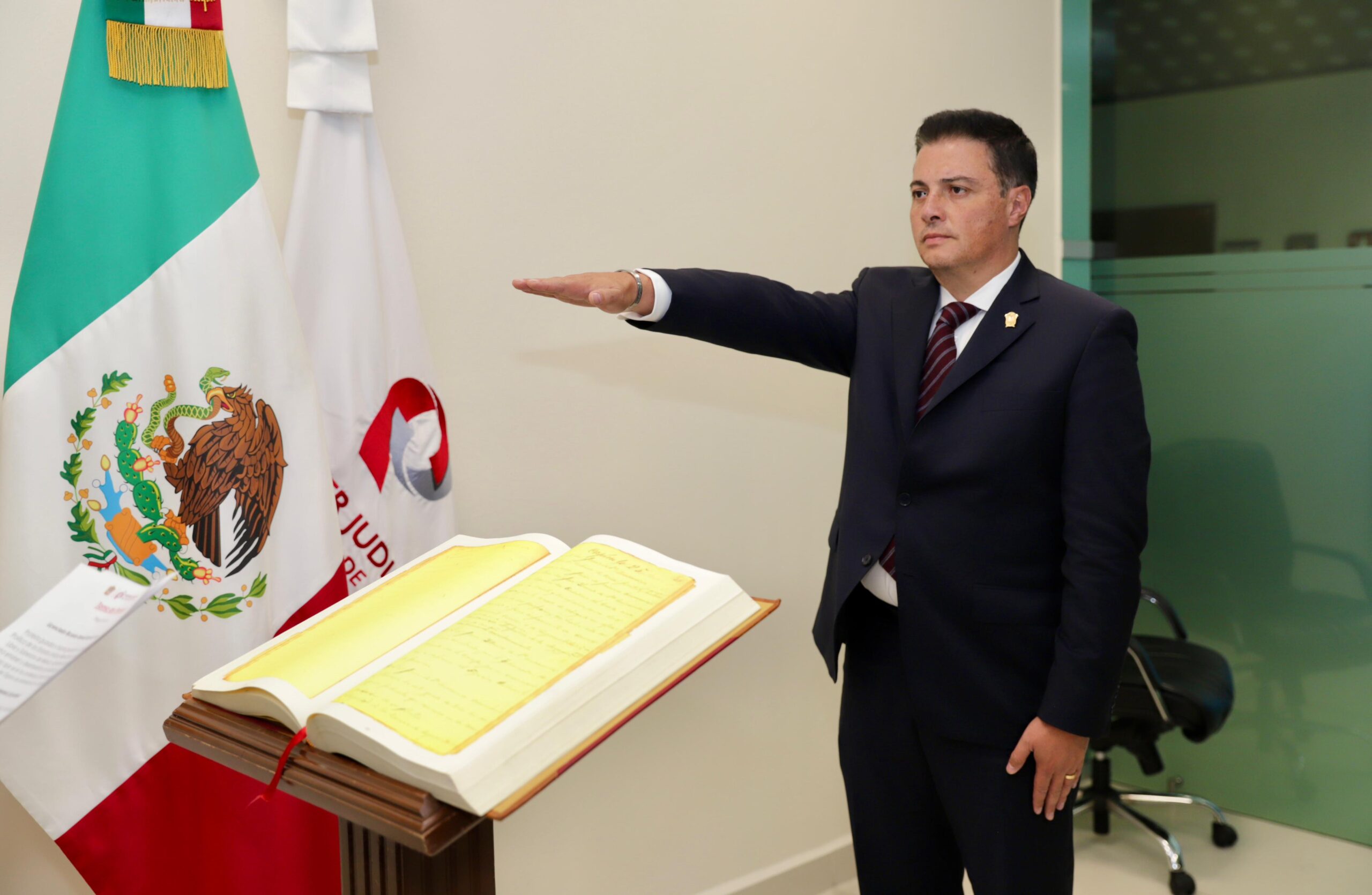 Eligen a Fernando Díaz Juárez como presidente del Órgano de Administración Judicial del Poder Judicial Edomex