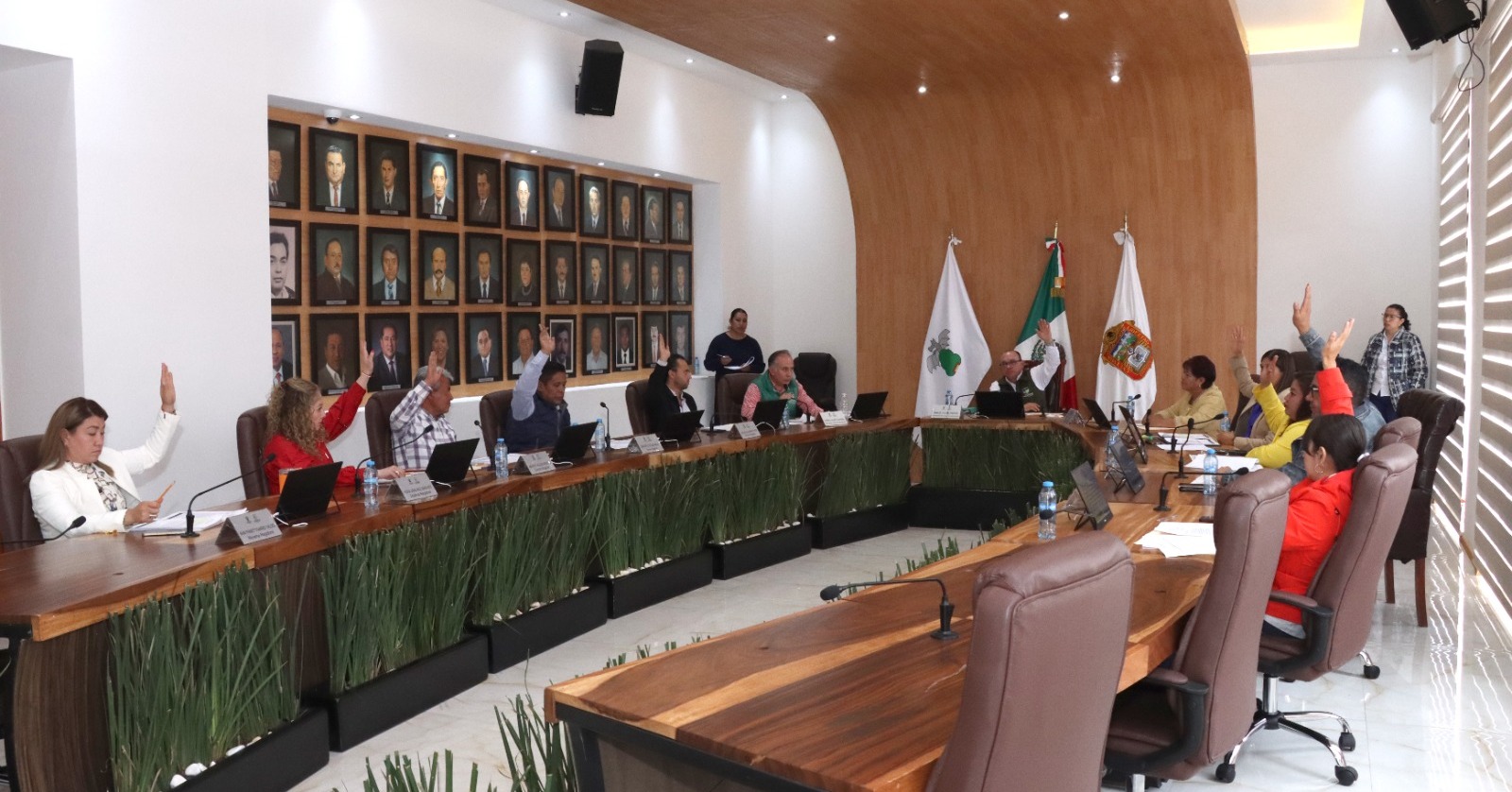 Donan predio donde se ubica Telebachillerato en San Cristóbal Tecolit, Zinacantepec