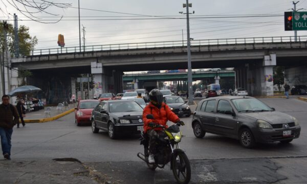 Aplicarán Hoy No Circula para Valle de Toluca y Tianguistenco, placas 9 y 0 para este viernes